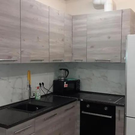 1 Bedroom Near The Sea Апартаменты Одесса
